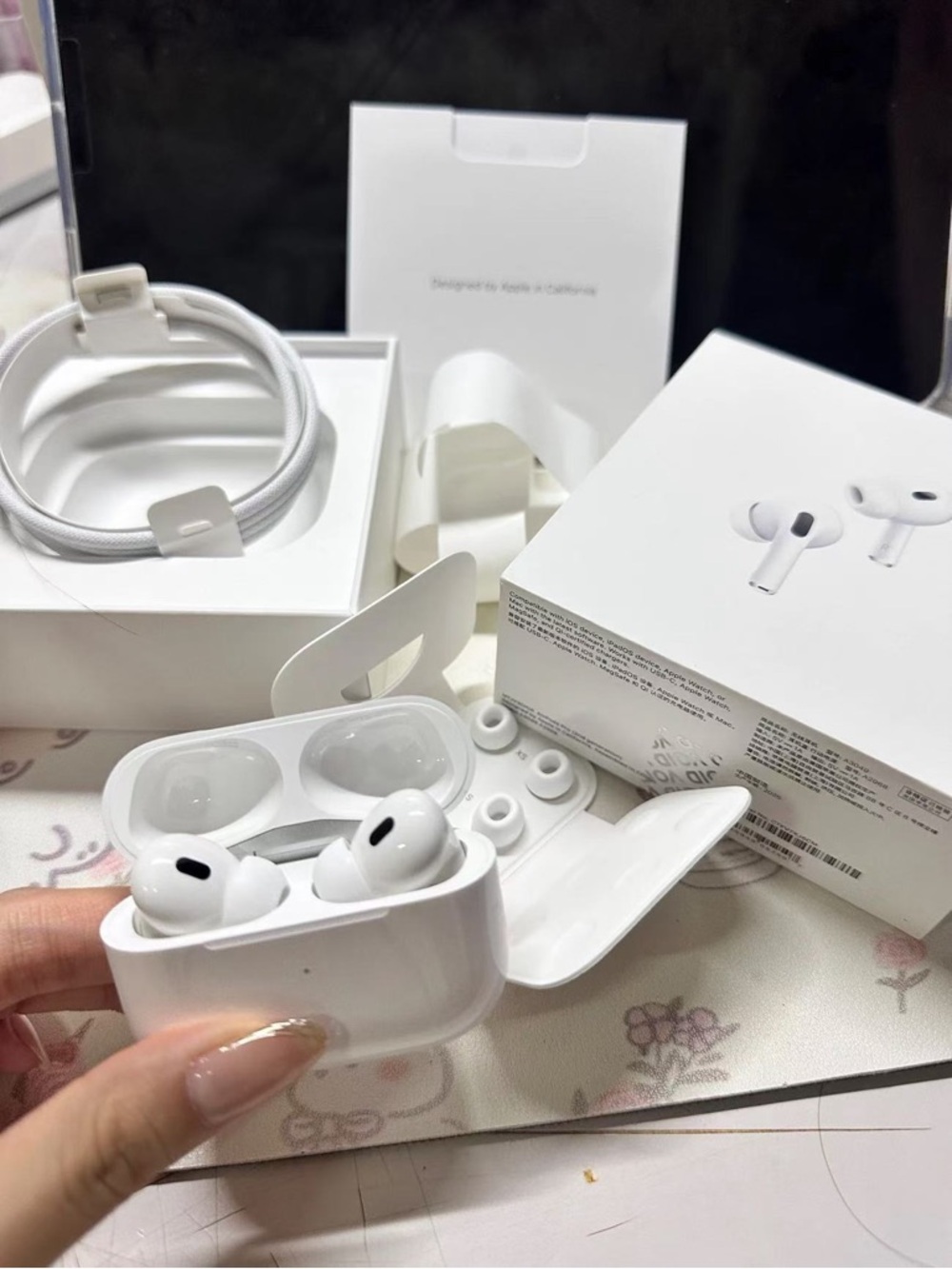 Apple AirPods Pro Wireless Earbuds White - Picture 16 of 16